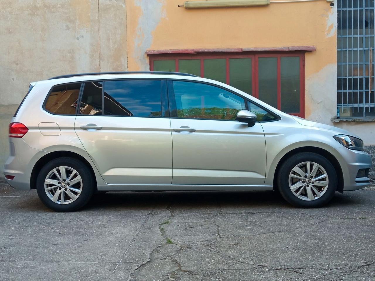 Volkswagen Touran 2.0 TDI 150 CV SCR Business BlueMotion Technology