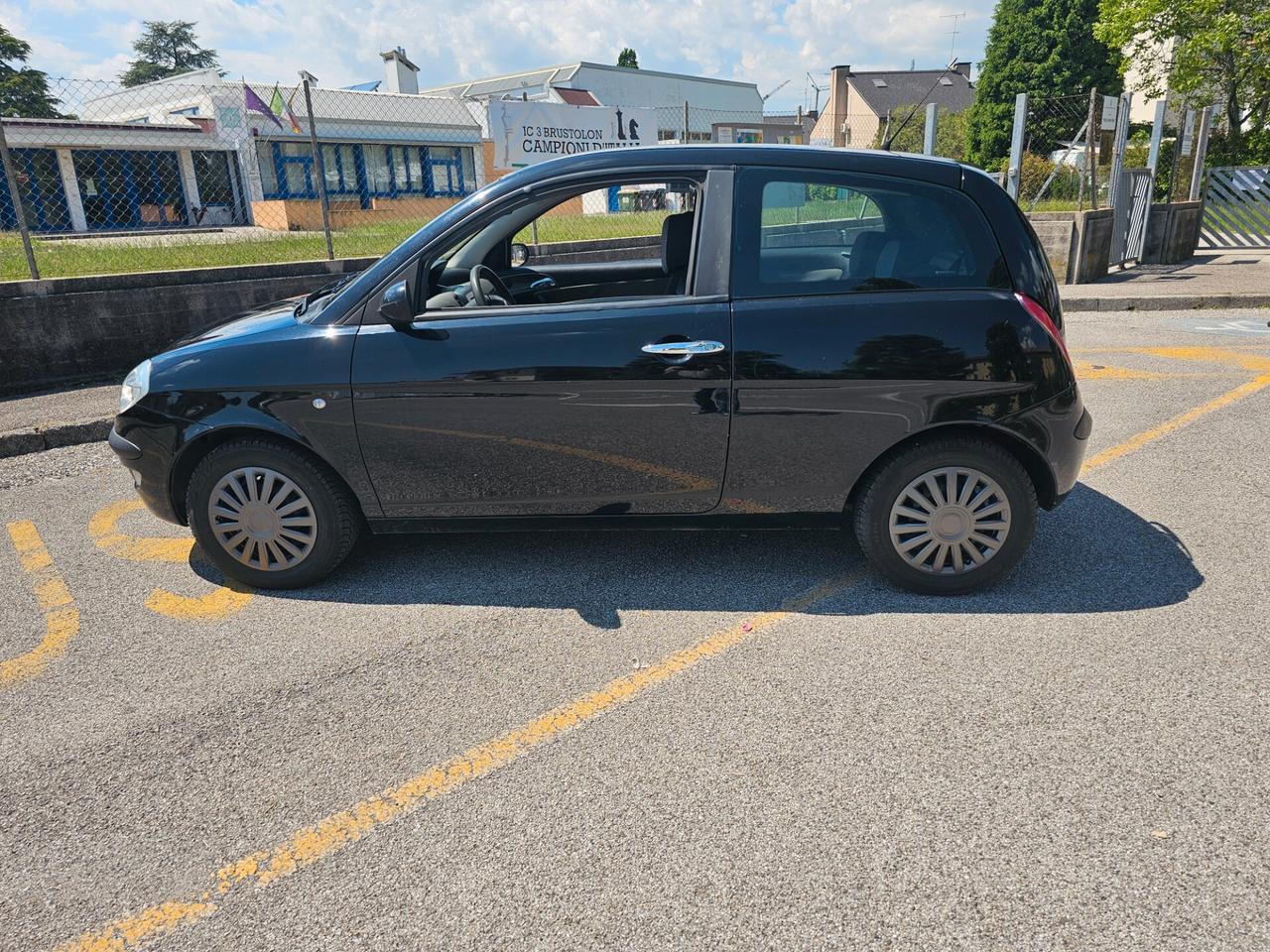 Lancia Ypsilon 1.2 Argento