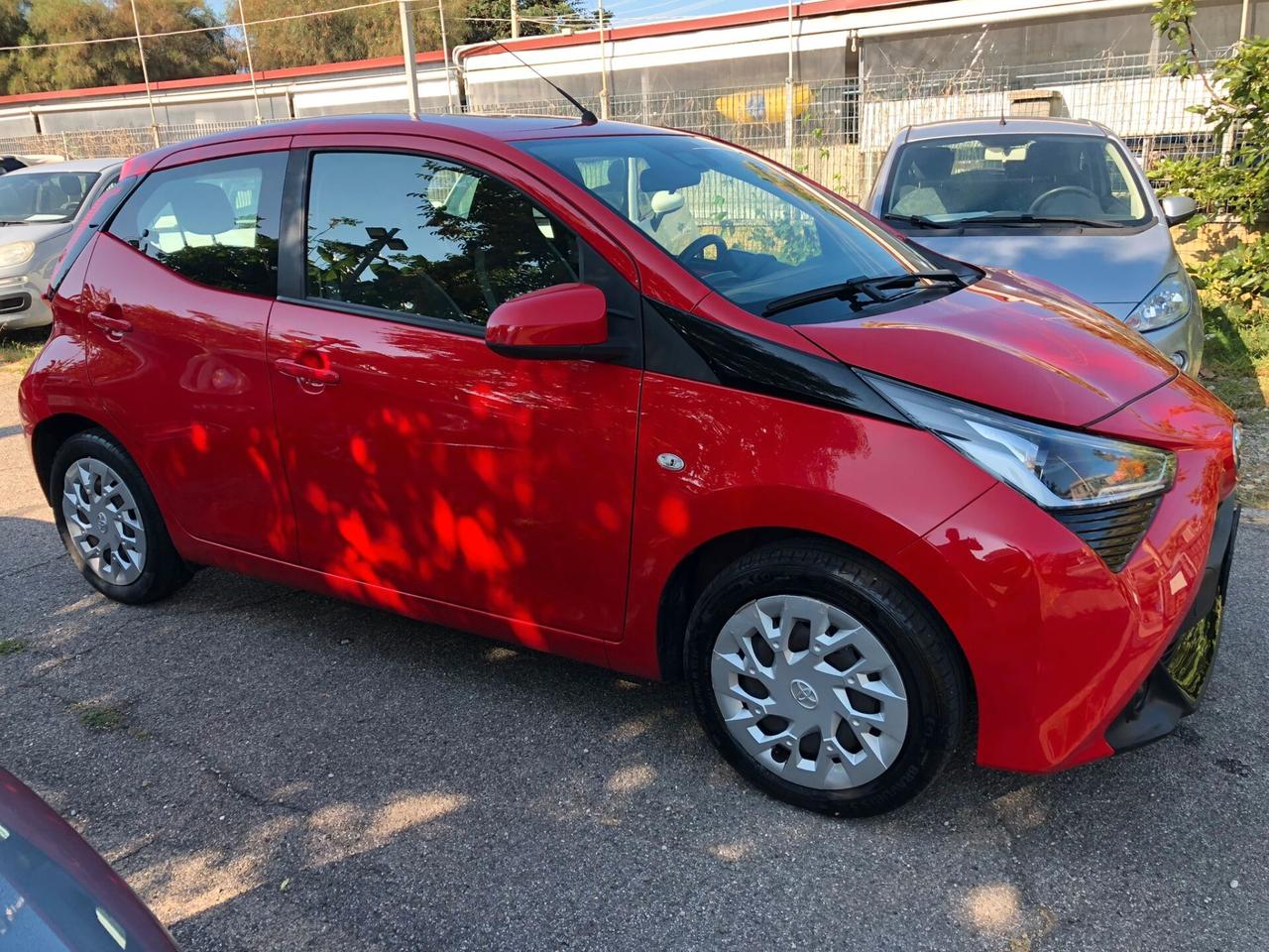 Toyota Aygo 1.0 VVT-i 72 CV 5 porte x-cool