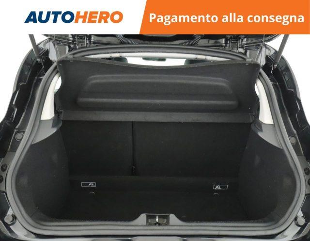 RENAULT Clio TCe 12V 90 CV 5 porte Moschino Intens