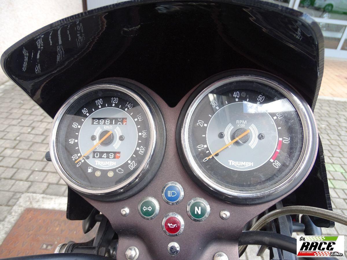 Triumph - Bonneville - SE