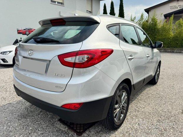 HYUNDAI iX35 2.0 CRDi 4WD A/T Xpossible