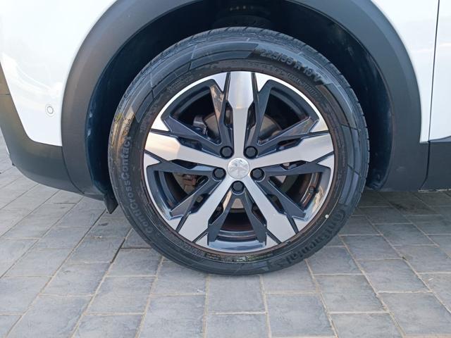 PEUGEOT 3008 BlueHDi 130 S&S EAT8 Allure