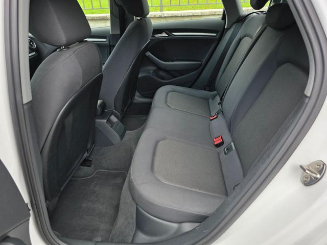 AUDI A3 SPB 1.6 TDI 116 CV Business