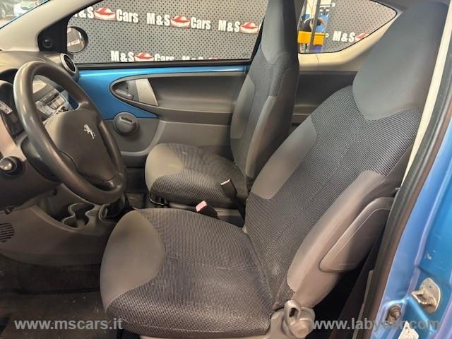 PEUGEOT 107 1.0 68 CV 3p. Desir