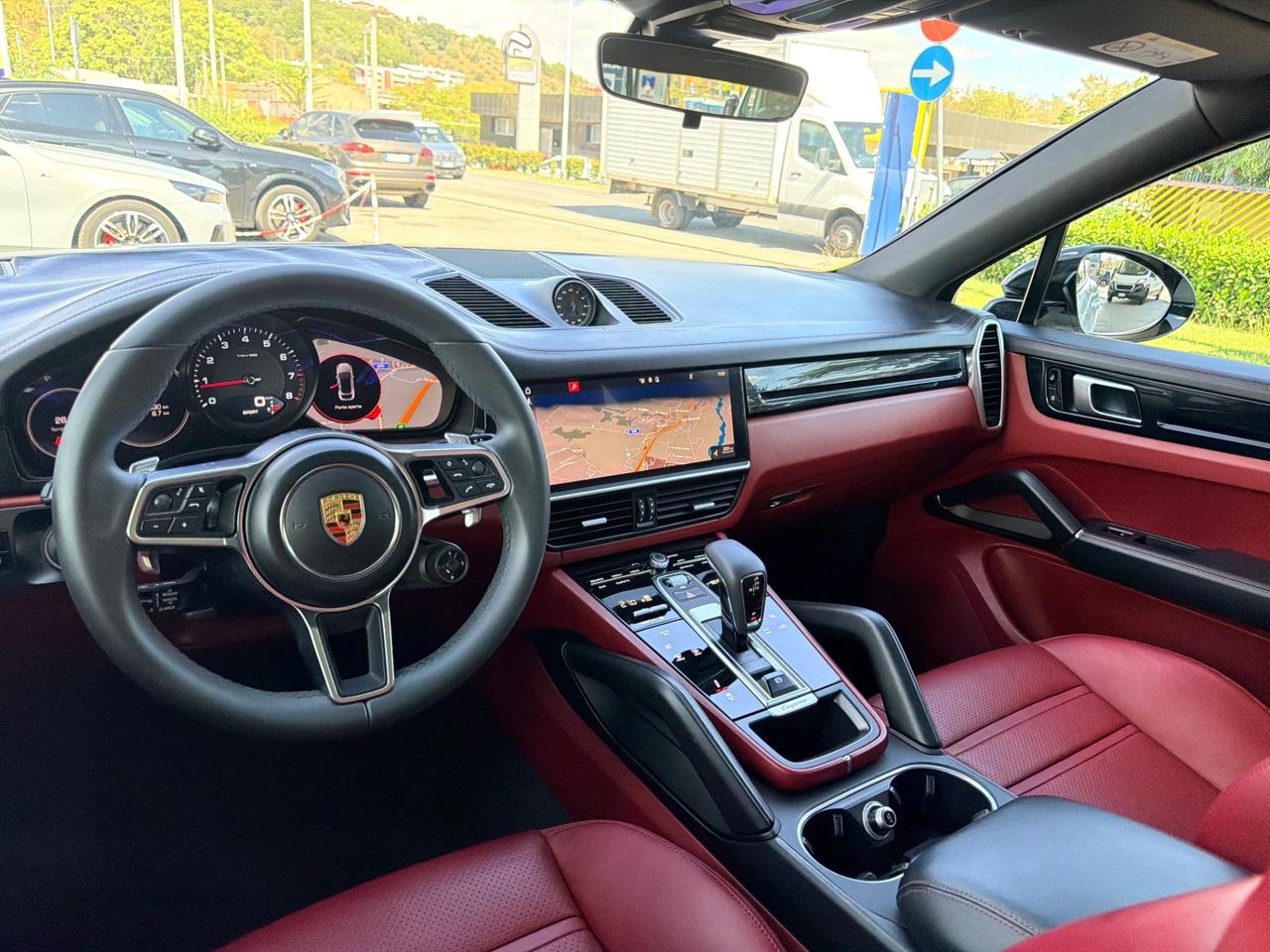 Porsche Cayenne Coupé 3.0 V6 limited edition in garanzia