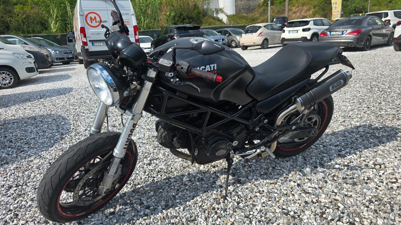 Ducati Monster 600