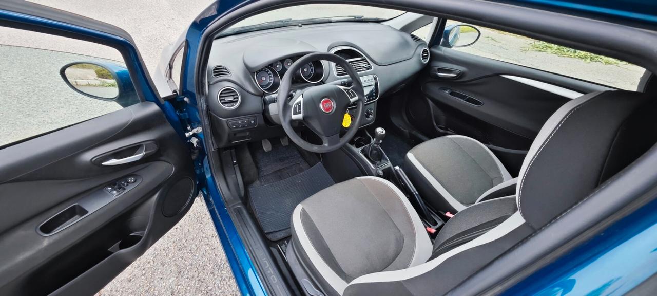 Fiat Punto 1.4 8V 3 porte Easypower Virgin Radio