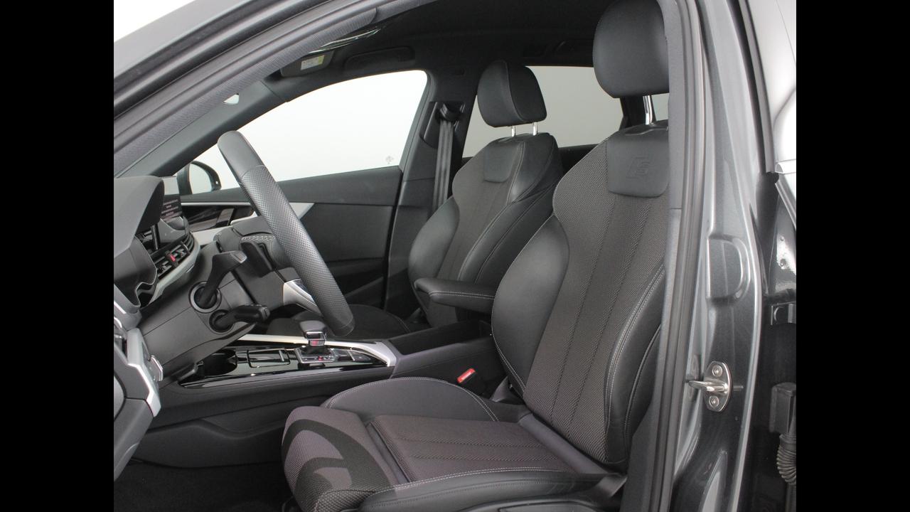 AUDI A4 V 2019 Avant - A4 Avant 40 2.0 tdi mhev S line edition quattro 204cv s-tronic