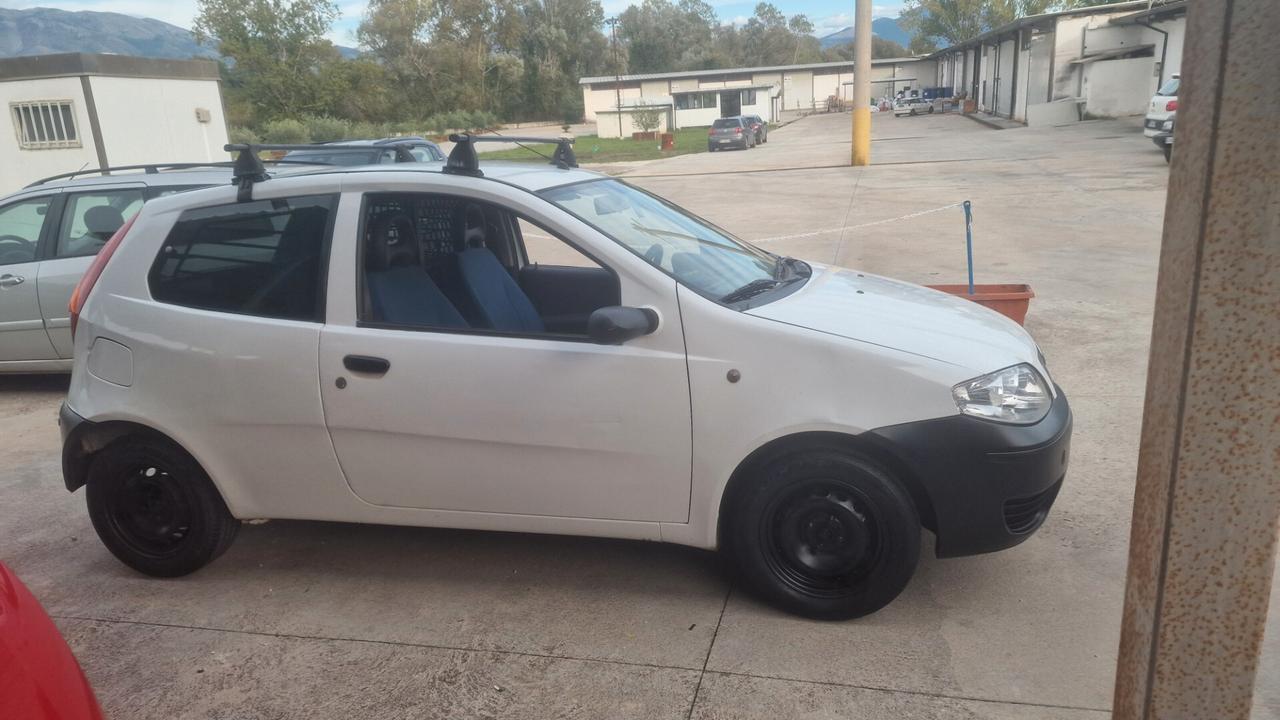 Fiat Punto 1.3 Multijet 3p. 2 p.ti VAN