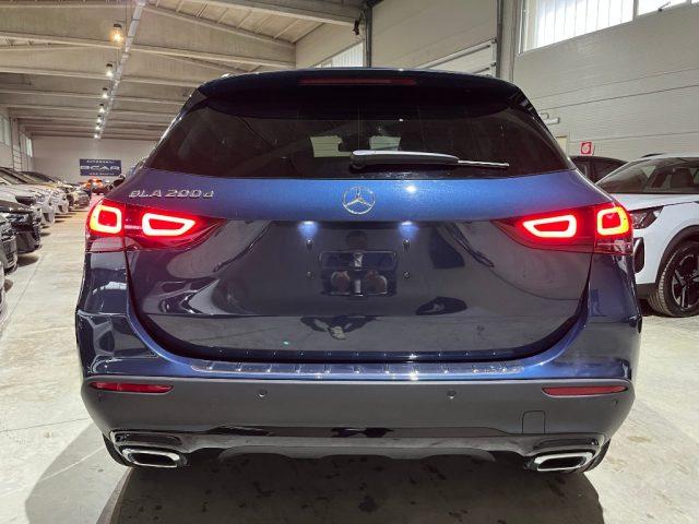 MERCEDES-BENZ GLA 200 d Automatic Sport Plus NAVI/LED MULTICOLORE/TELECA