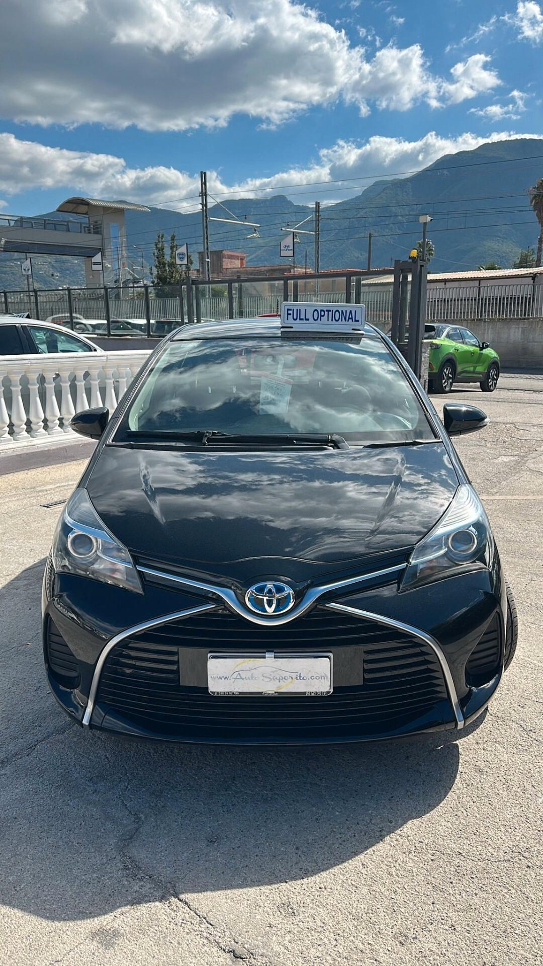 Toyota Yaris 1.5 Hybrid 5 porte Business