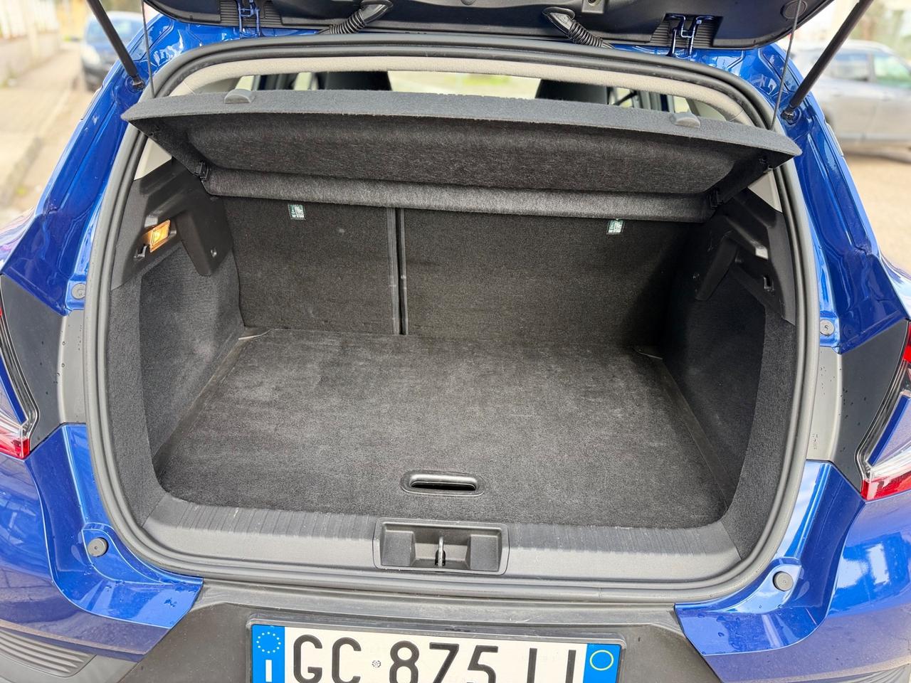 Renault Captur Blue dCi 115 CV EDC Business