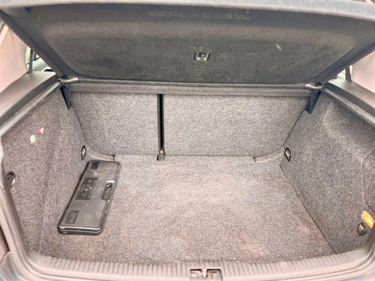 Volkswagen Golf 1.9 TDI/115 CV cat 5 porte GTI