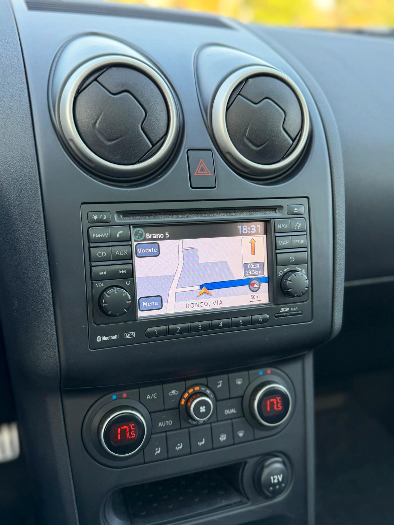 Nissan Qashqai 2.0 dCi DPF 4x4WD aut. Tekna