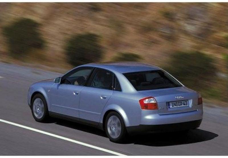Audi A4 II 1.9 tdi 130cv