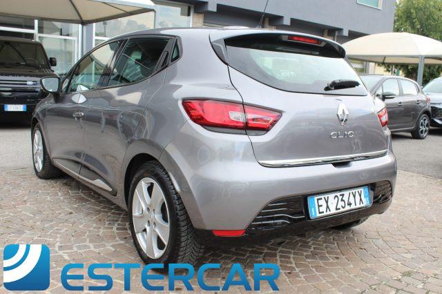 RENAULT Clio 1.2 75CV 5 porte Live