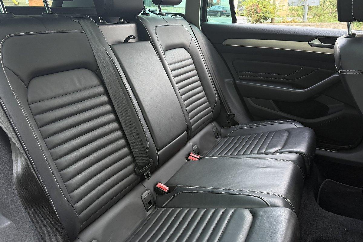 VOLKSWAGEN Passat Variant 2.0 TDI SCR EVO Executive