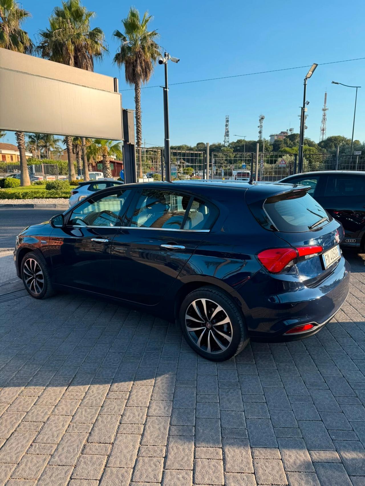 Fiat Tipo 1.6 Mjt S&S 5 porte Lounge