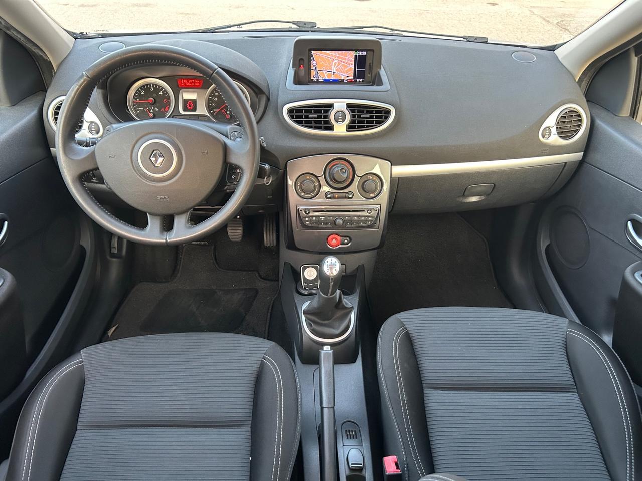 Renault Clio 1.5 dCi 75 cv 2012 navigatore