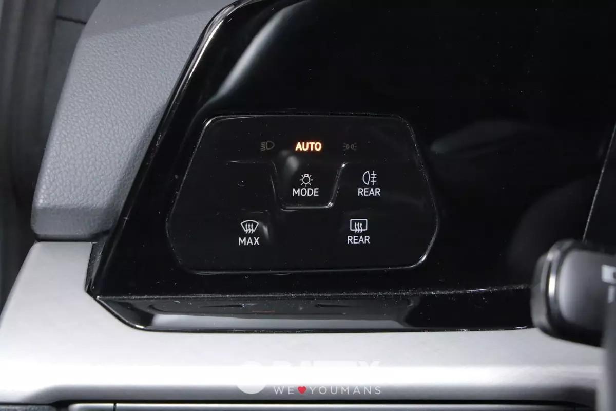 Volkswagen Golf 1.5 ETSI EVO 130CV Life DSG
