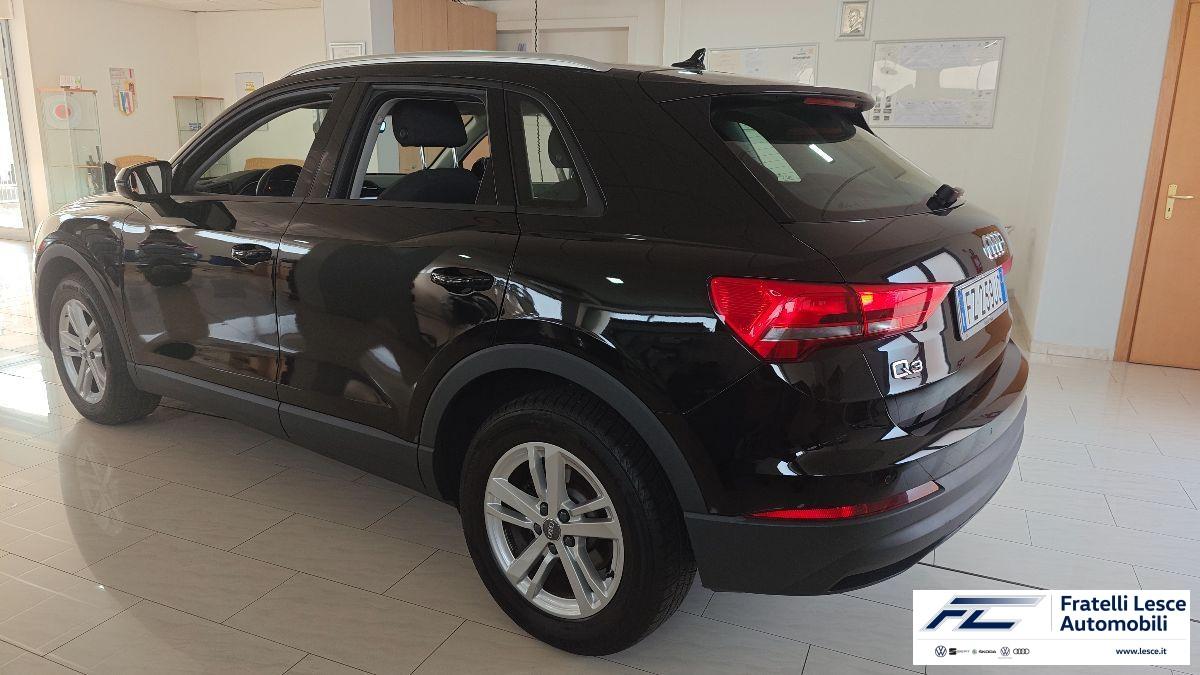 AUDI - Q3 35 2.0 tdi Business s-tronic