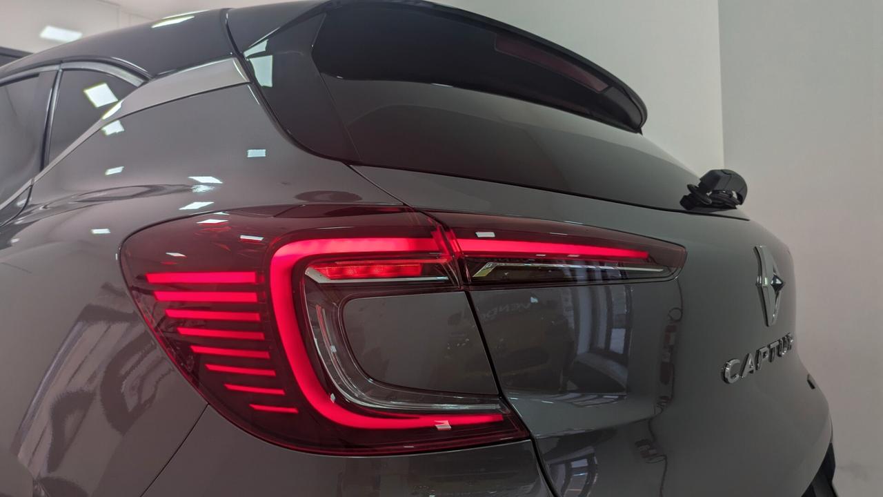 Renault Captur Full Hybrid E-Tech 145 CV Techno Fast Track