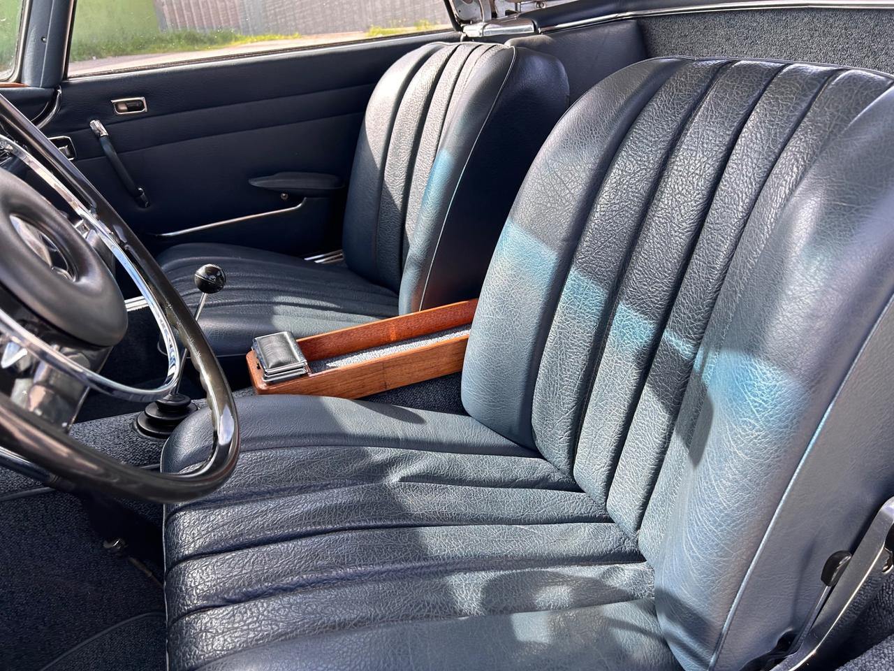 Mercedes-benz SL 280 W113