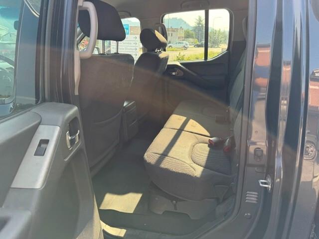 Nissan Navara 2.5 dCi 4 porte Double Cab LE