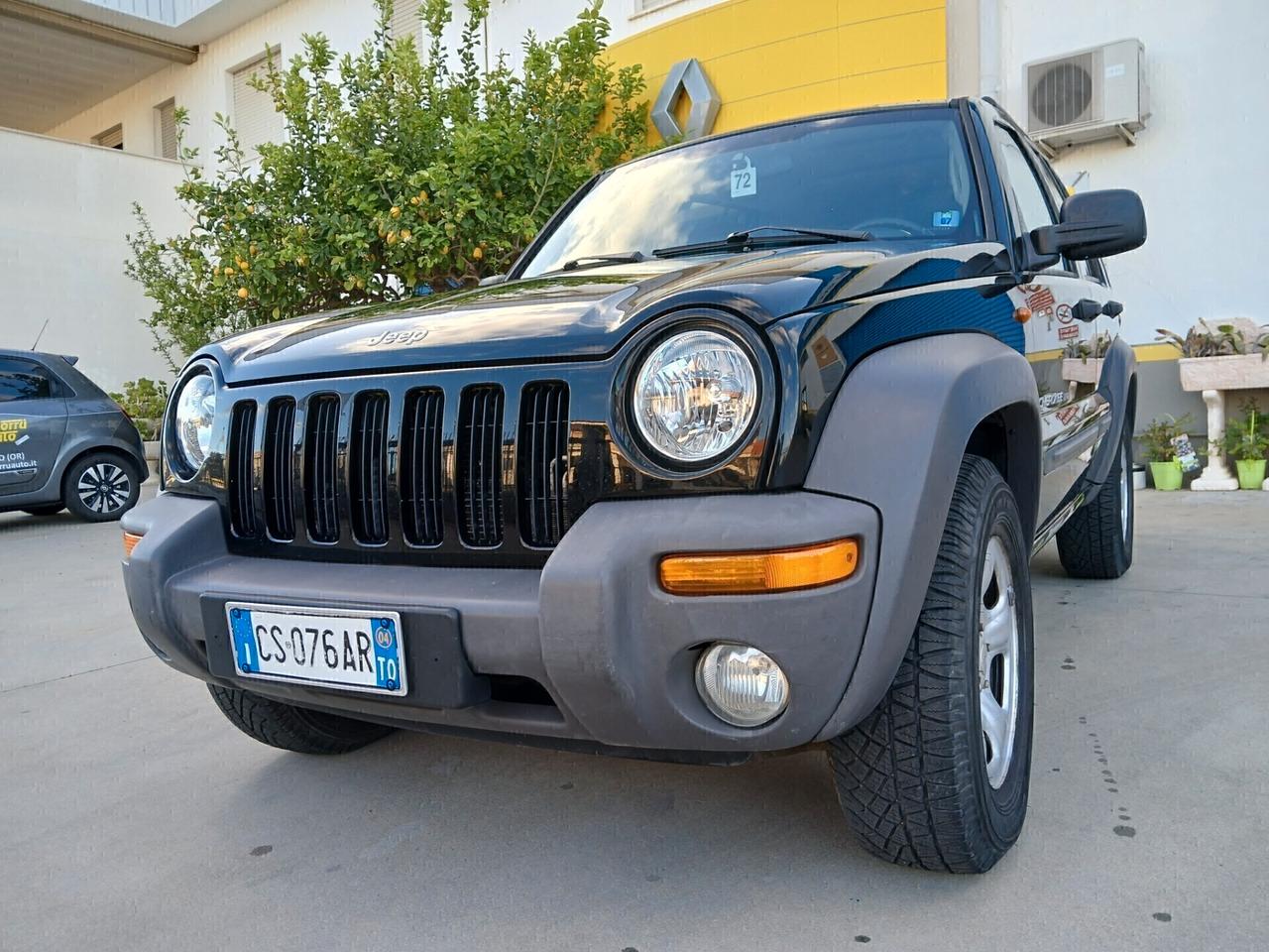 JEEP Cherokee Sport 2.800 CRD 150cv 4WD