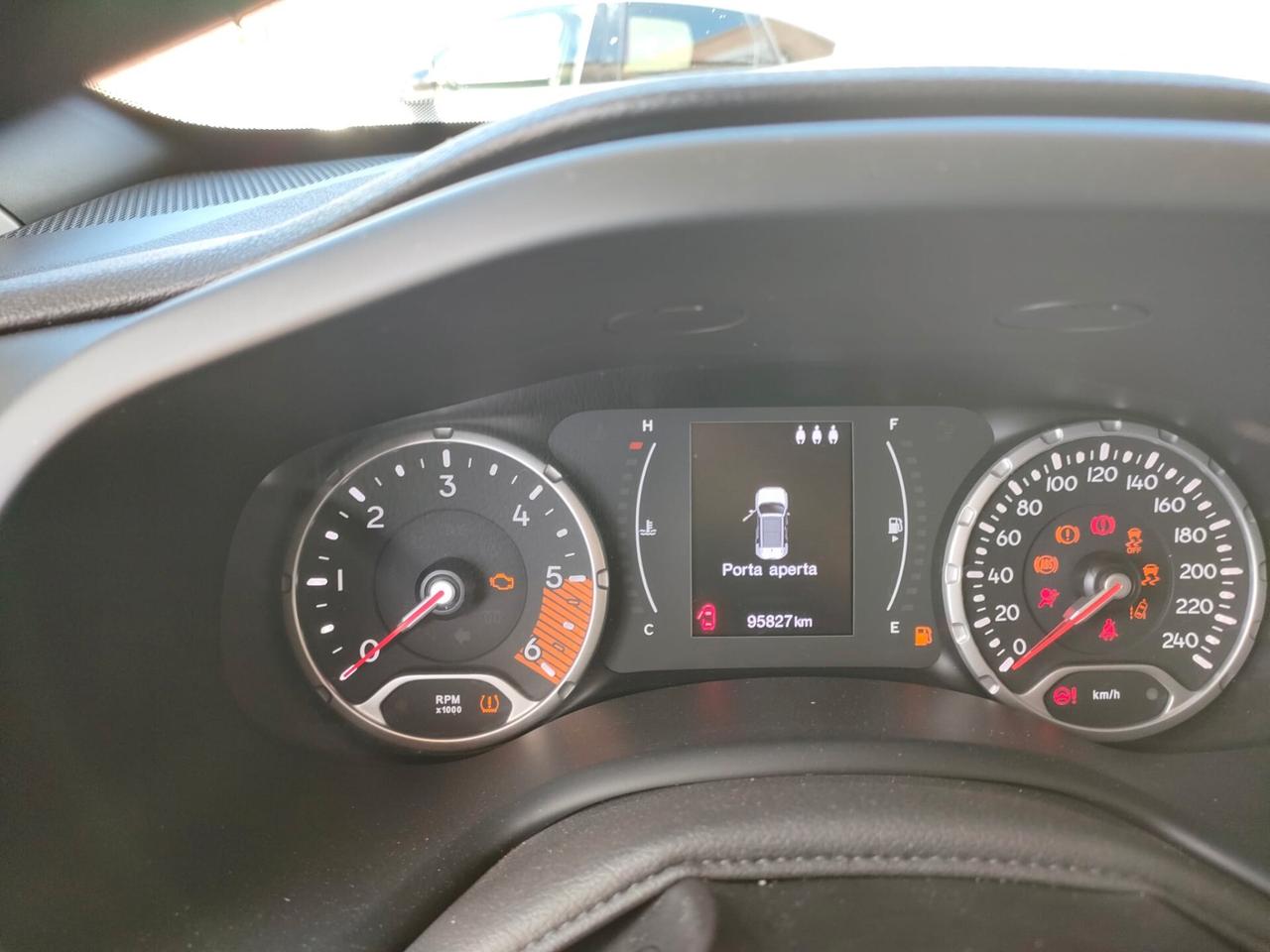 Jeep Renegade 1.6 Mjt 130 CV Longitude