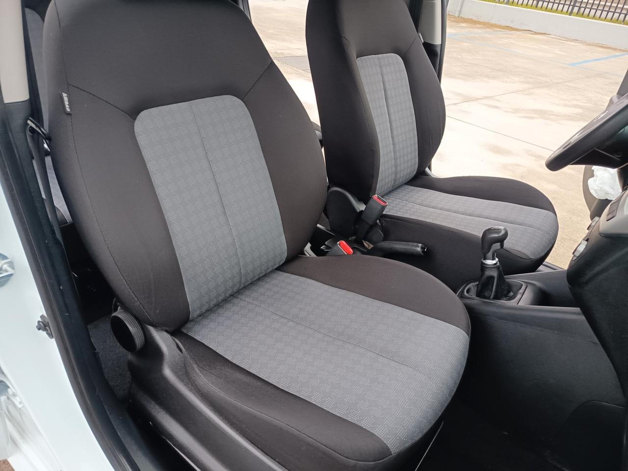 Kia Venga 1.4 benzina Active