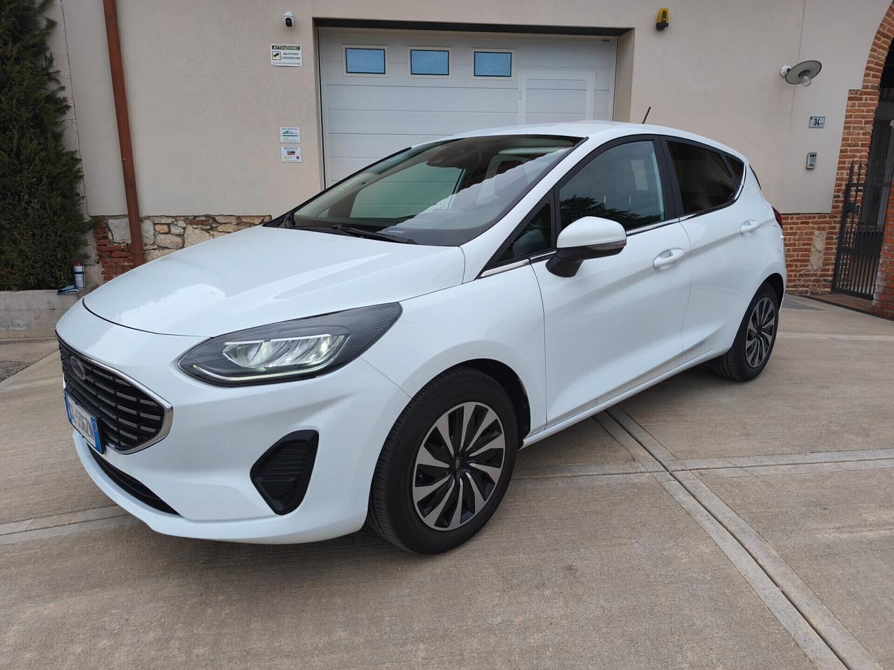 Ford Fiesta 1.1 - Titanium Neopatentato -75 CV 5 porte