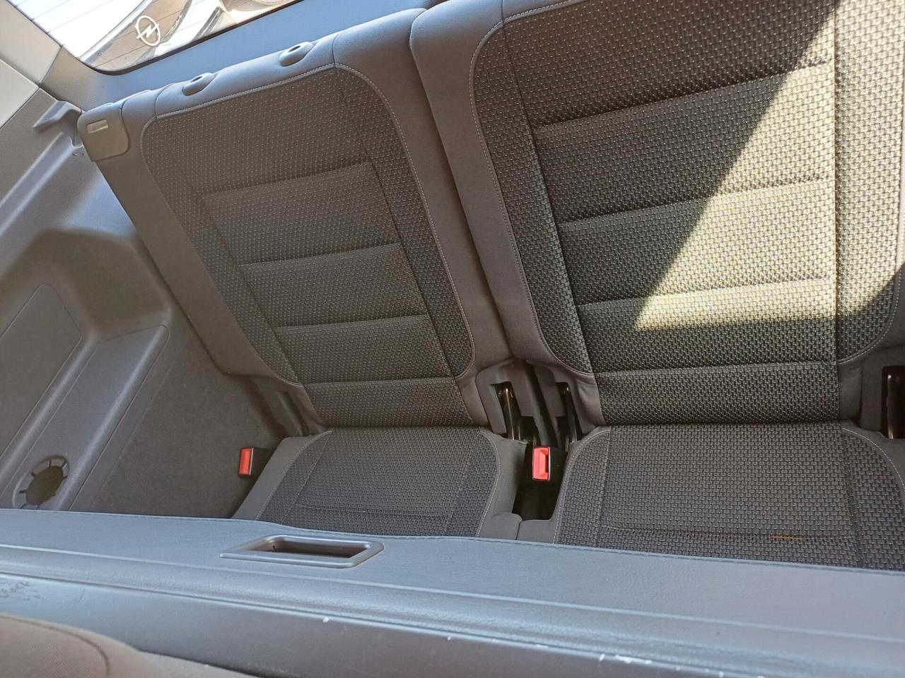 Volkswagen Touran 1.6 TDI Comfortline