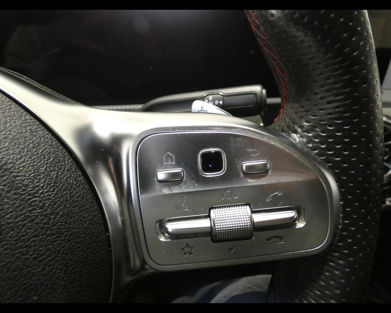 Mercedes-Benz CLA S.Brake (X118) - CLA 200 d Automatic Shooting Brake Premium