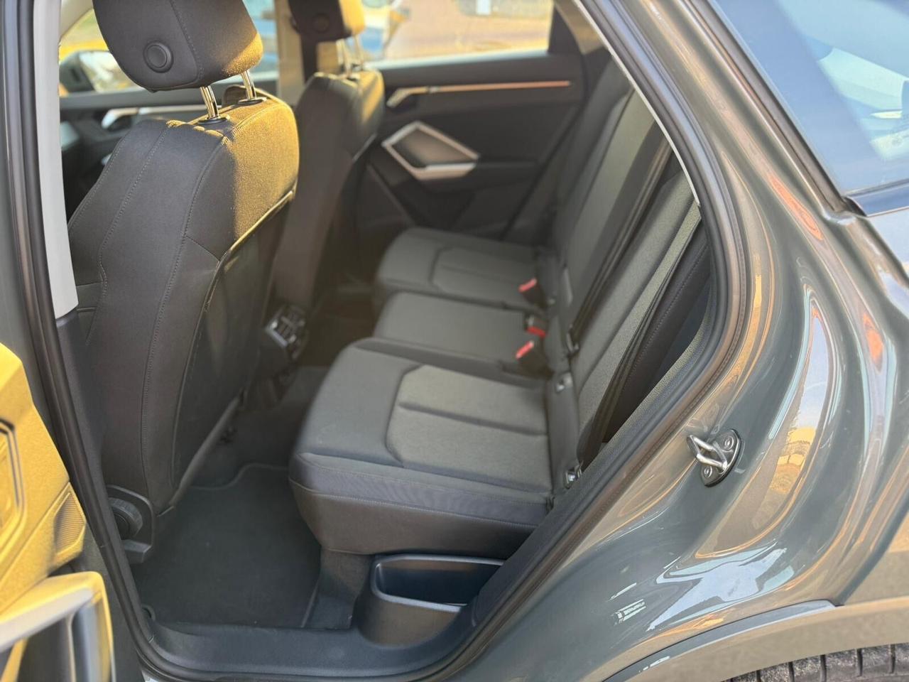 Audi Q3 SPB 35 TDI quattro S line edition