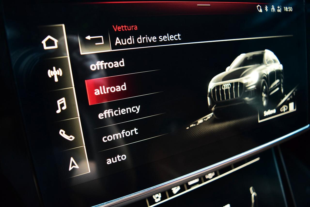Audi Q8 50 3.0 Tdi mhev 286 cv Tiptronic "S line"