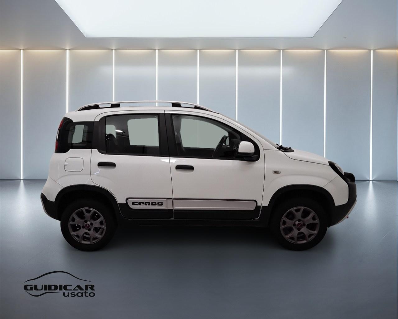 FIAT Panda III 2016 4x4 - Panda 1.3 mjt 16v Cross 4x4 s&s 95cv