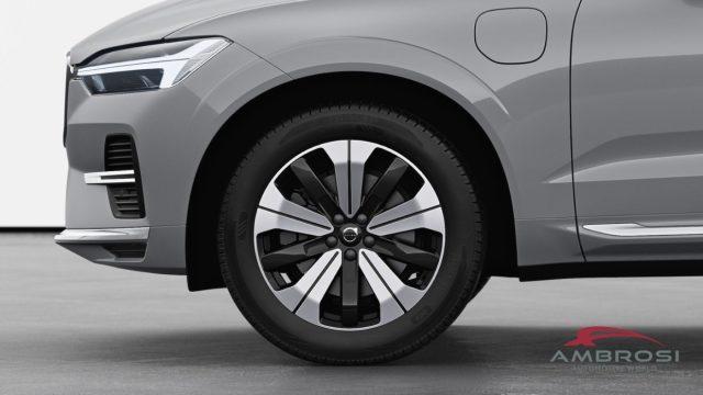 VOLVO XC60 T6 AWD Plug-in hybrid Elettrica/Benzina Core Brigh