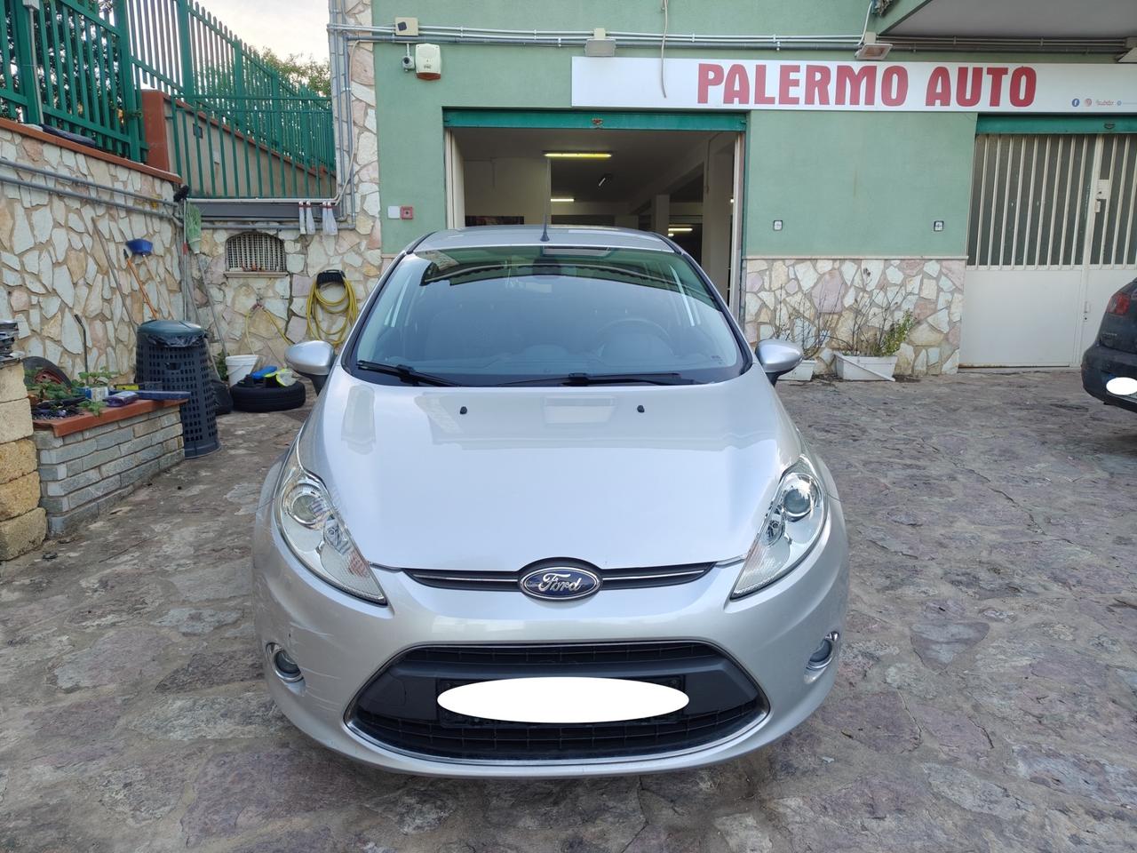 Ford Fiesta 1.6 TDCi 95 CV 5p. Titanium
