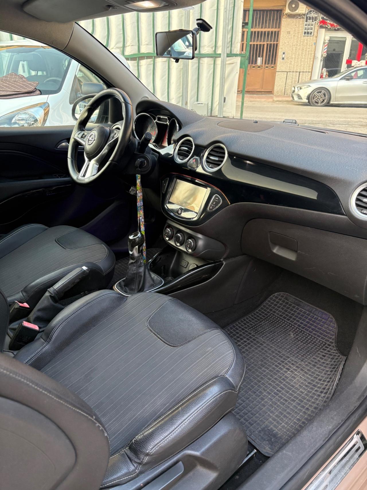 Opel Adam 1.4 GPL 87cv tetto panoramico