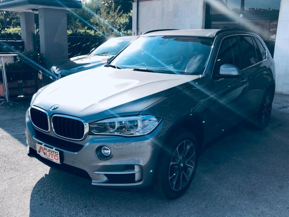 Bmw X5 xDrive30d 258CV Business