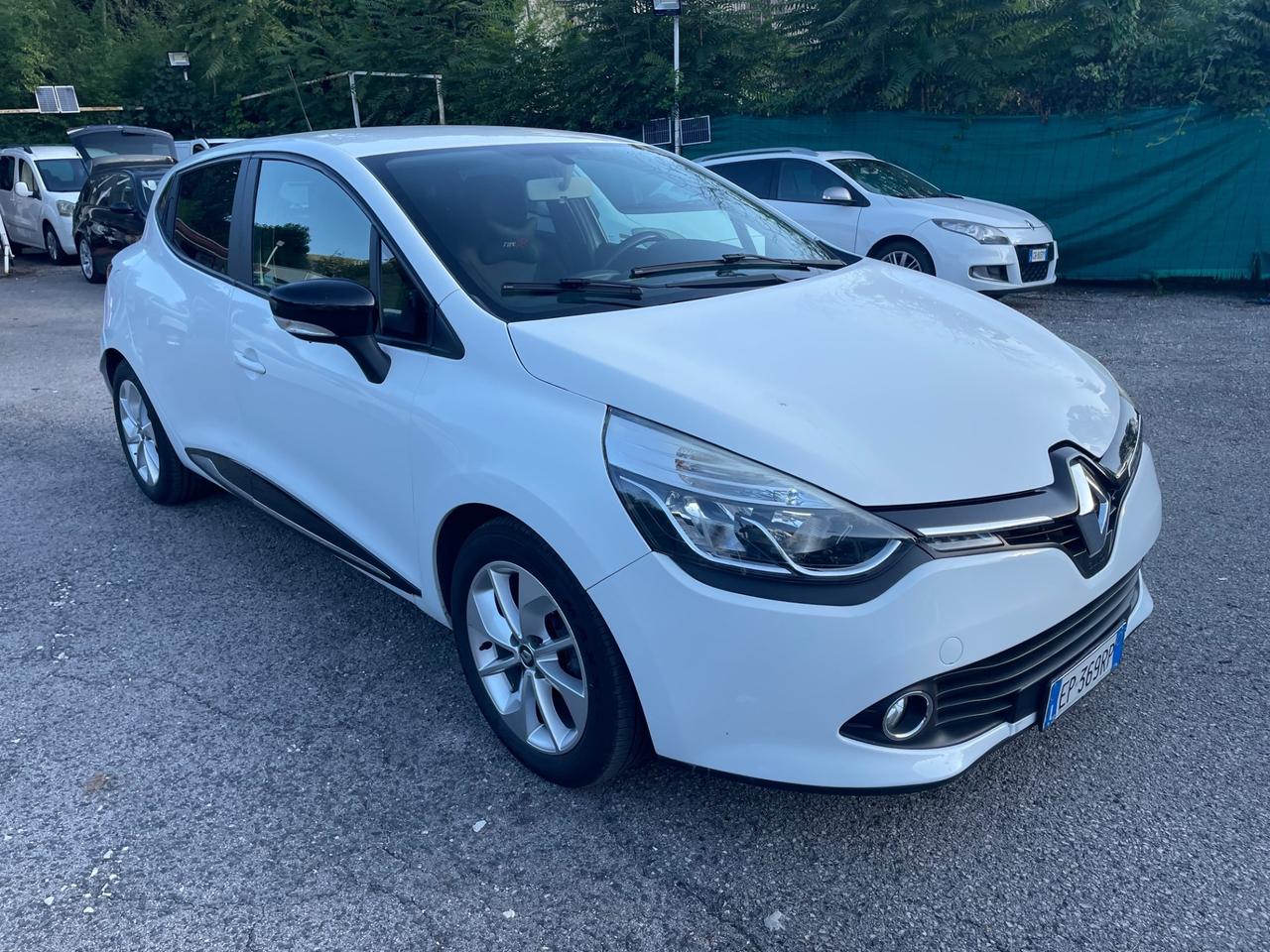 Renault Clio 1.2 16V 5 porte Dynamique