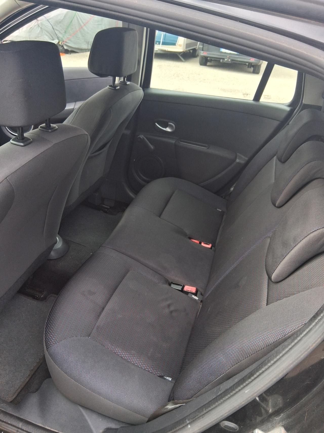 Renault Clio 1.2 16V TCE 100CV SporTour Le Iene