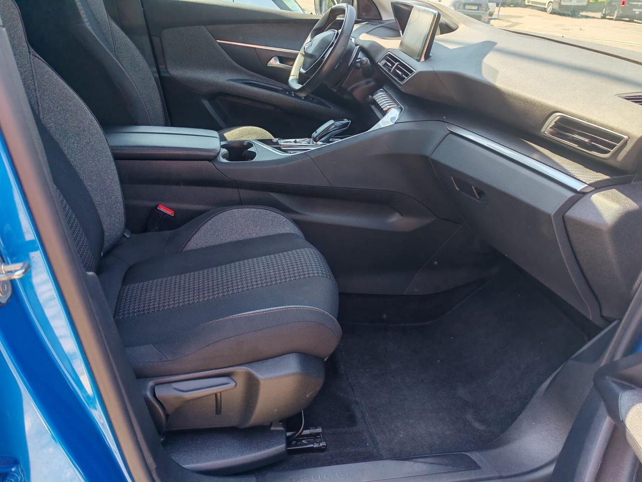 Peugeot 3008 BlueHDi 130 S&S EAT8 Active Pack