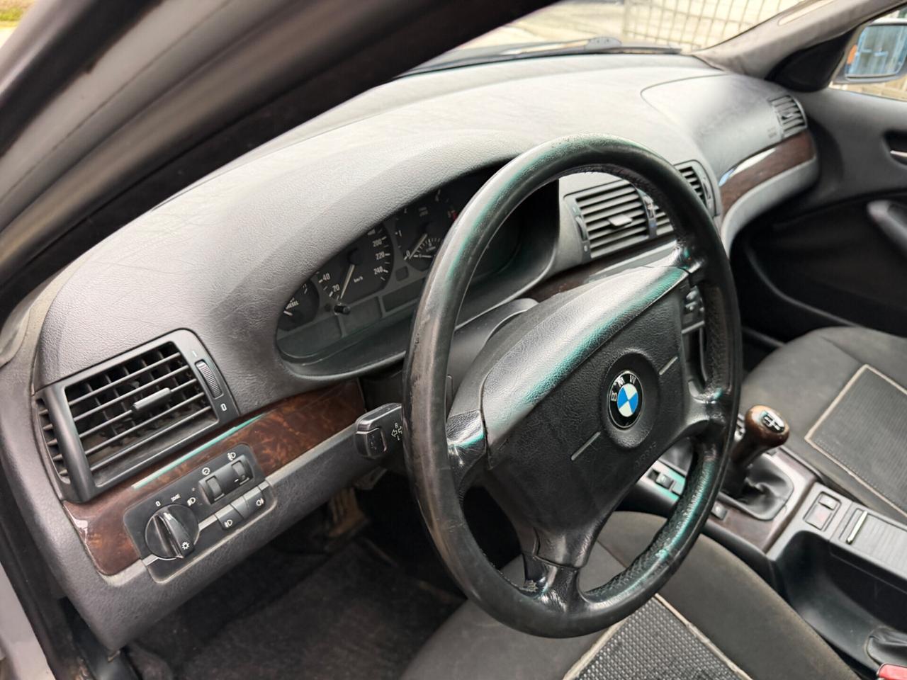 BMW 320D 150CV GANCIO TRAINO OMOLOGATO 1600KG