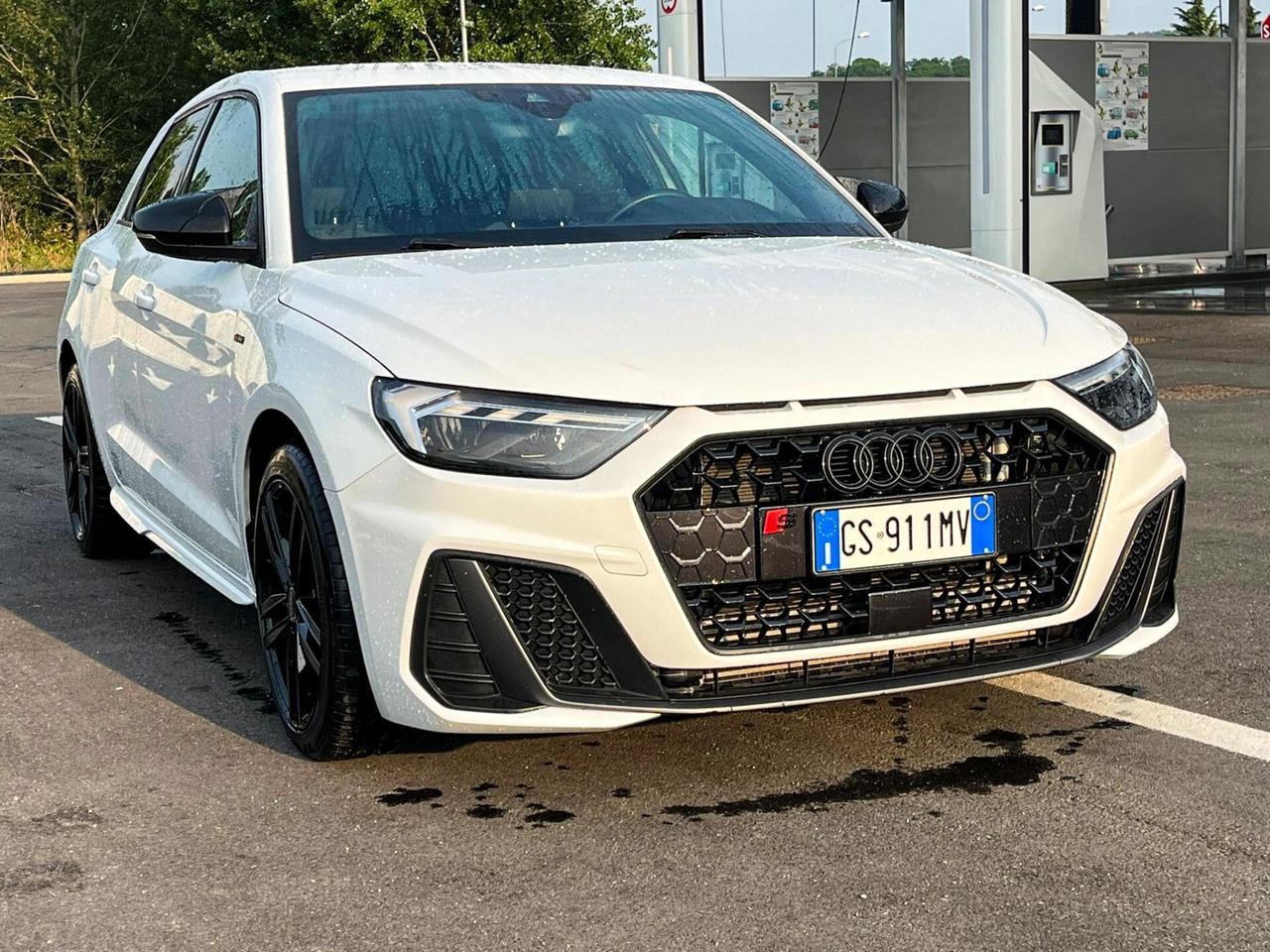 Audi A1 SPB 40 TFSI S tronic S line edition
