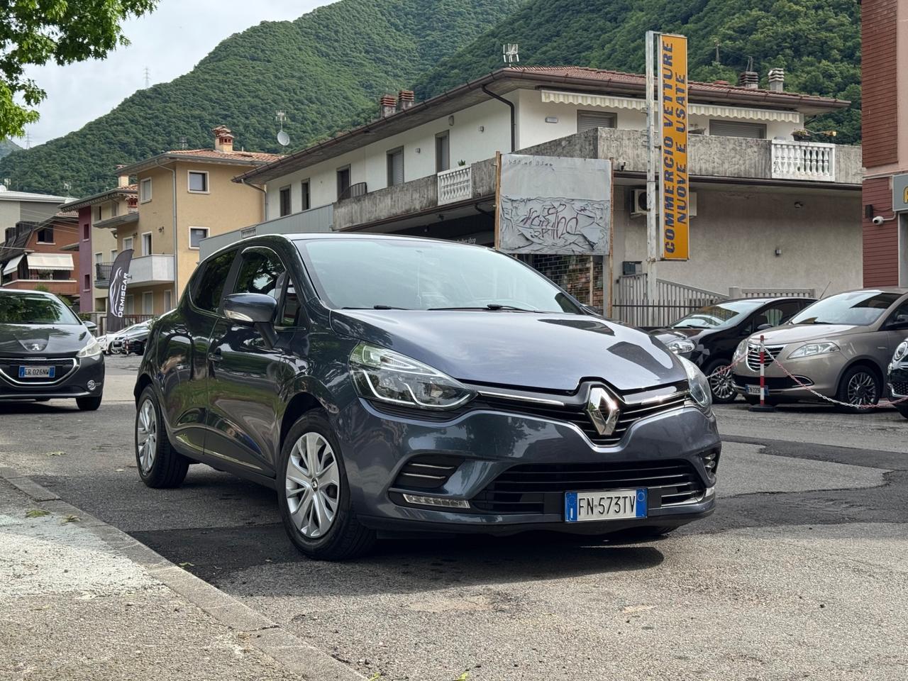 Renault Clio dCi 8V 75 CV Start&Stop 5 porte Energy Duel