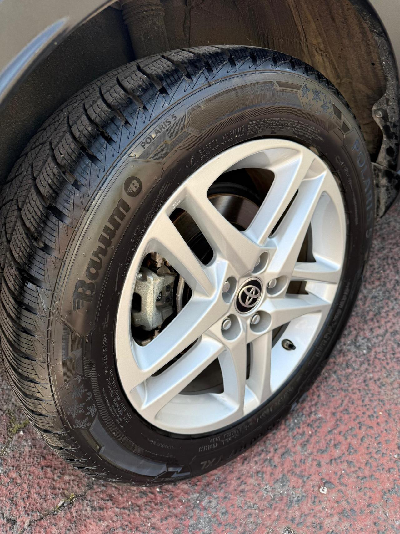 Toyota C-HR Hybrid Lounge *RETROCAMERA