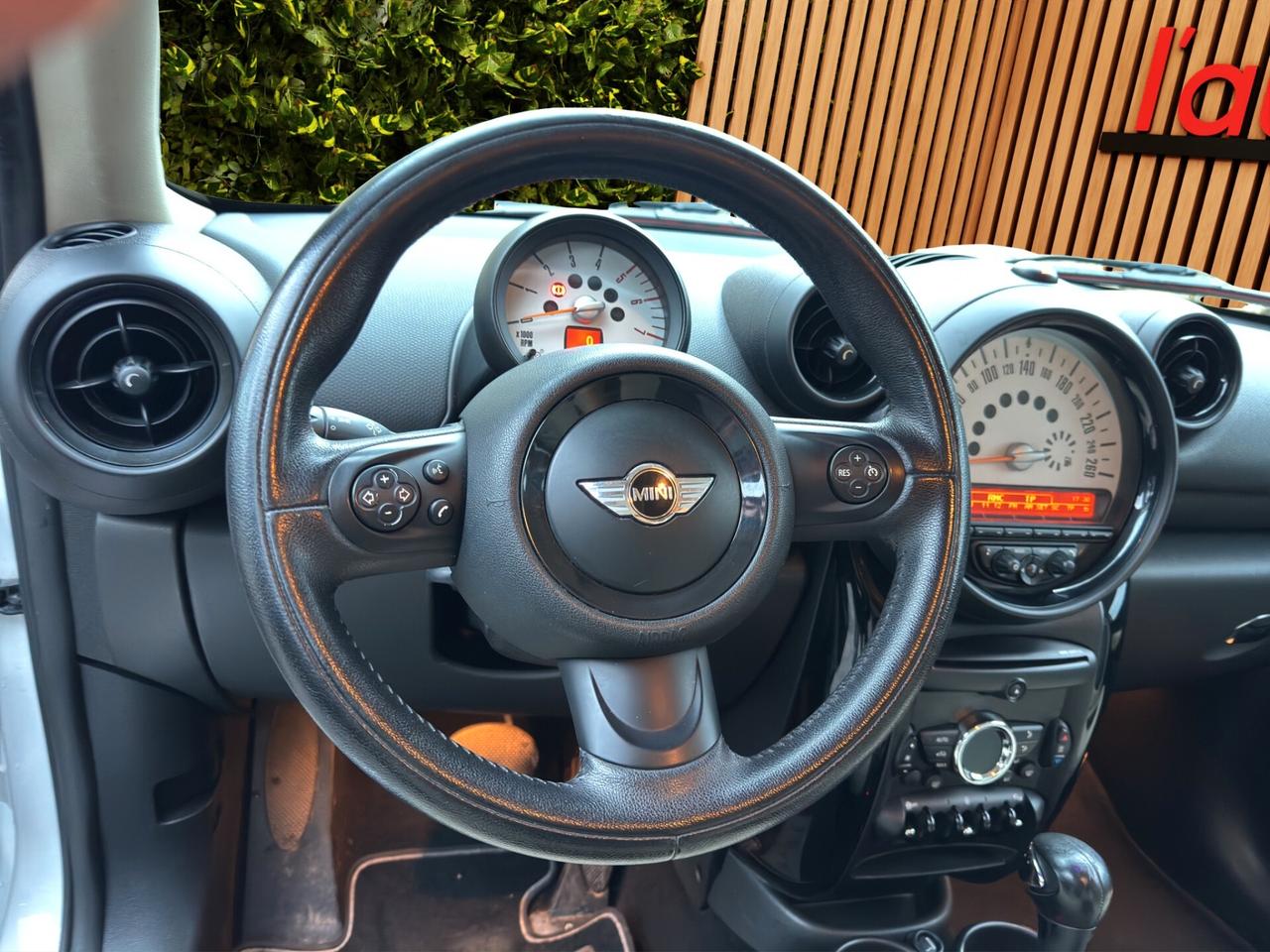 Mini Cooper Countryman 2.0 D Automatica